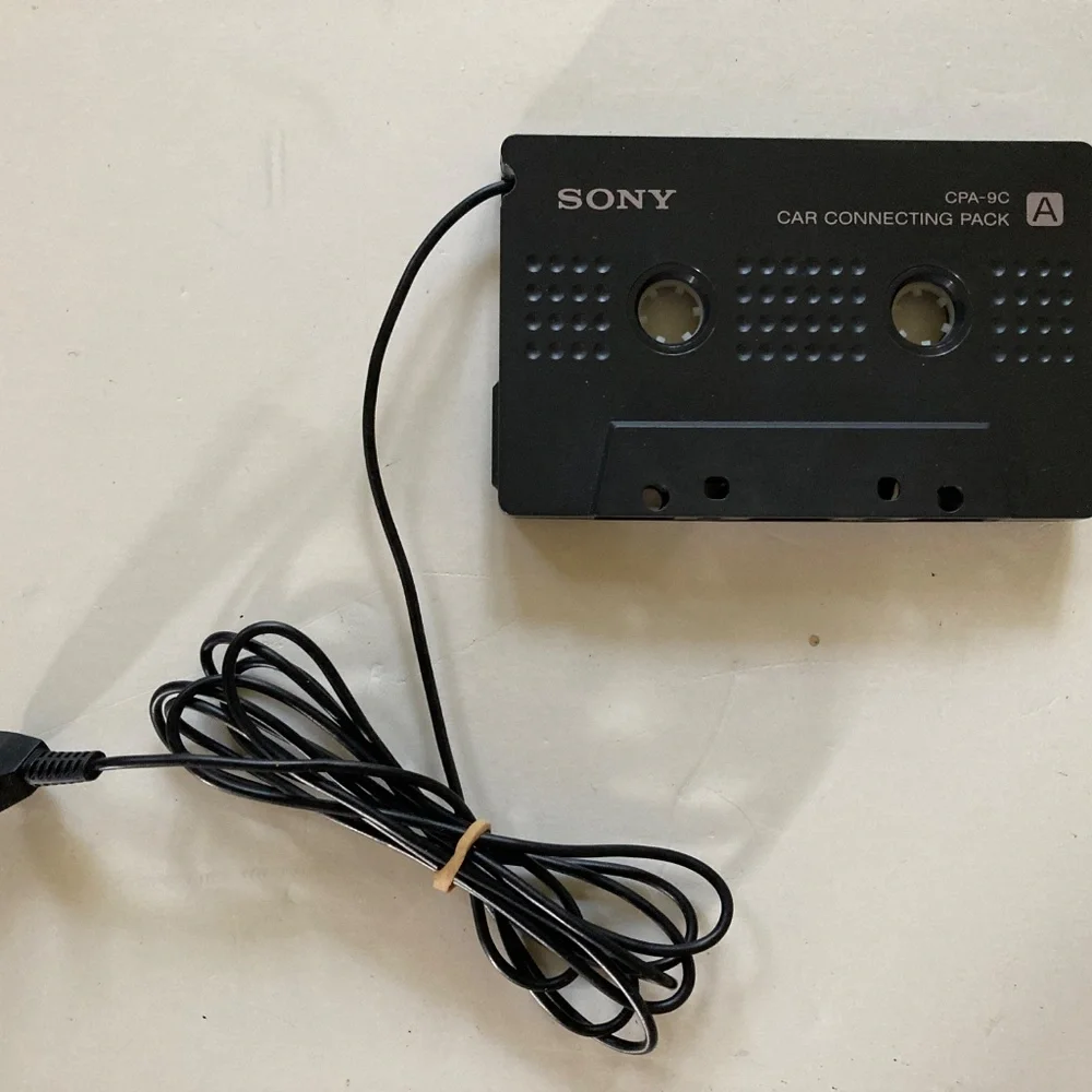 SONY Car Battery Cord with Car Cassette Adaptor DCC-EC34CP/Excellent Pre-Owned!